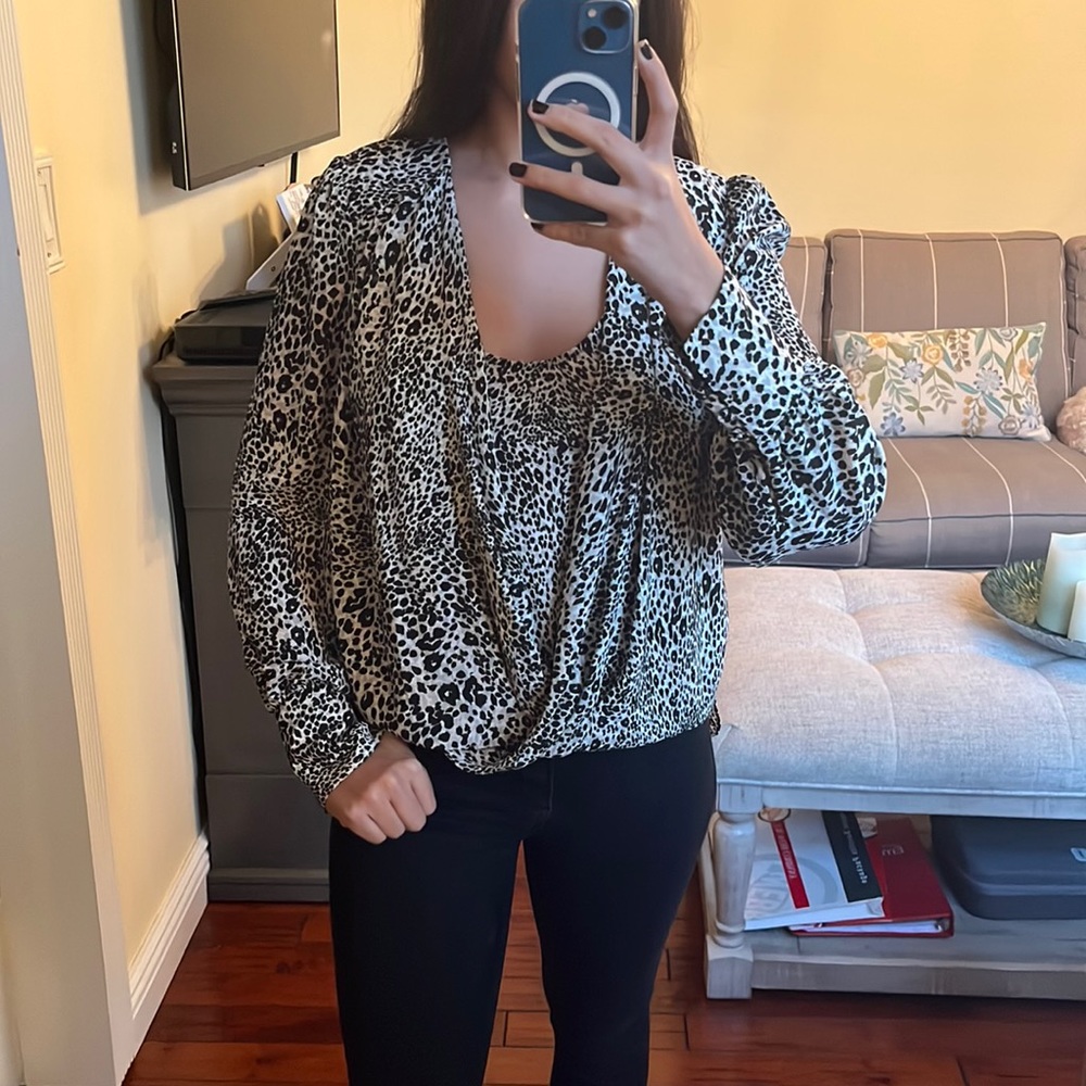 Bcbgmaxazria Animal Print Long Sleeve Blouse